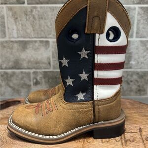 Cody James kids boots size 9 (toddler)